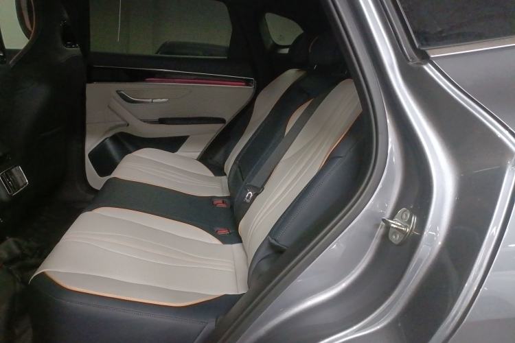 Used BYD Song PLUS New Energy 2023 Champion Edition DM-i 110KM Flagship PLUS
