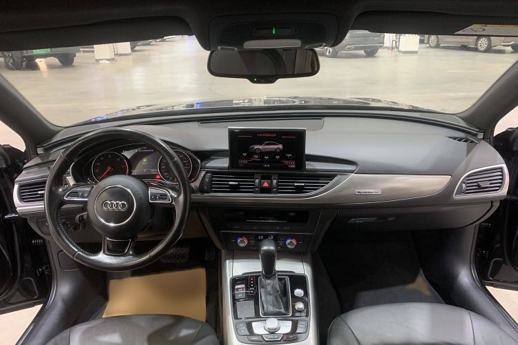 Used Audi A6L 2018 30th Anniversary Edition 45 TFSI quattro Sport model
