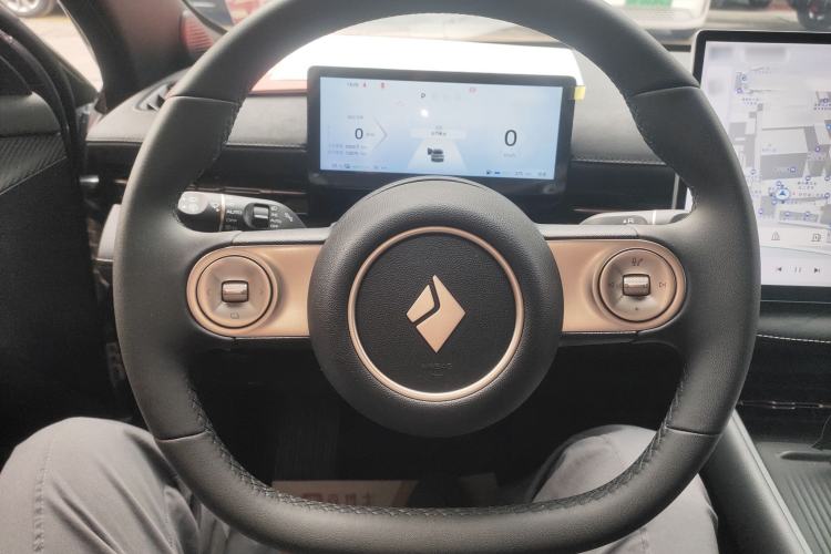 Used Baojun Yunhai 2024 140km Plug-in Hybrid Version
