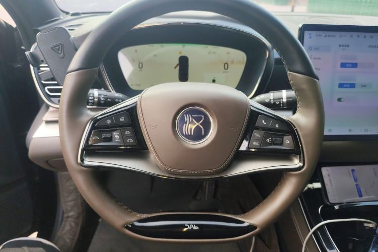 Used BYD Han 2024 EV Glory Edition 506KM Front-Wheel-Drive Premium Model