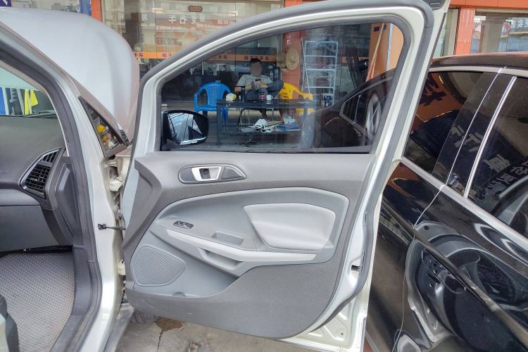 Used Ford EcoSport 2013 1.0L GTDi Manual Luxury Model
