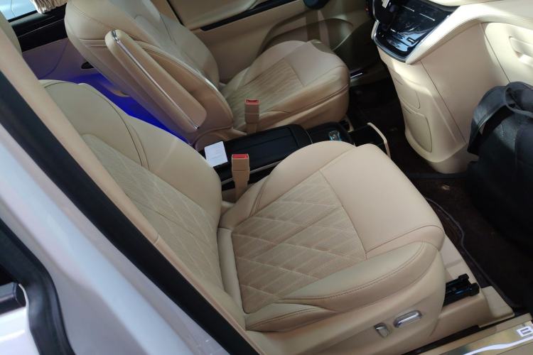 Used Buick GL8 2023 ES Lu Zun Smart Flagship Model