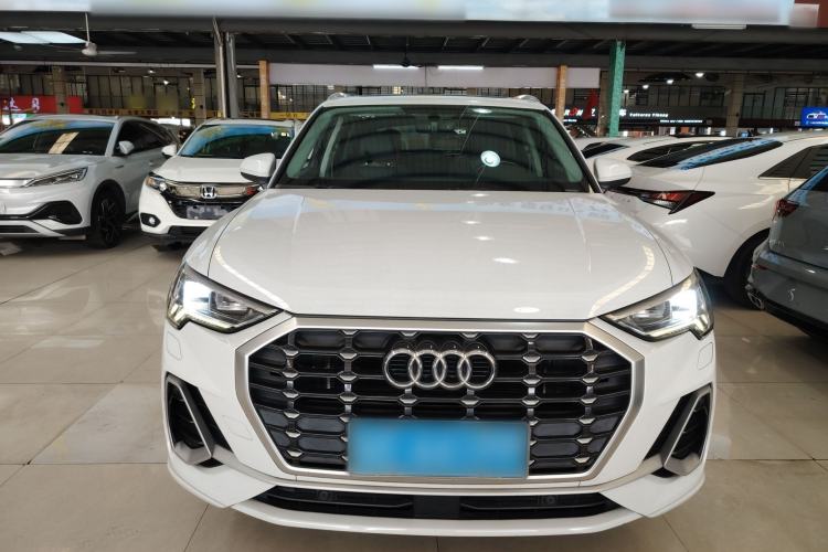 Used Audi Q3 2019 35 TFSI Advanced Dynamic Edition
