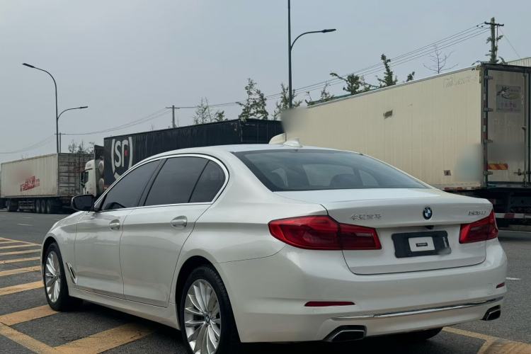 Used BMW 5 Series 2019 Facelifted 525Li Luxury Package
