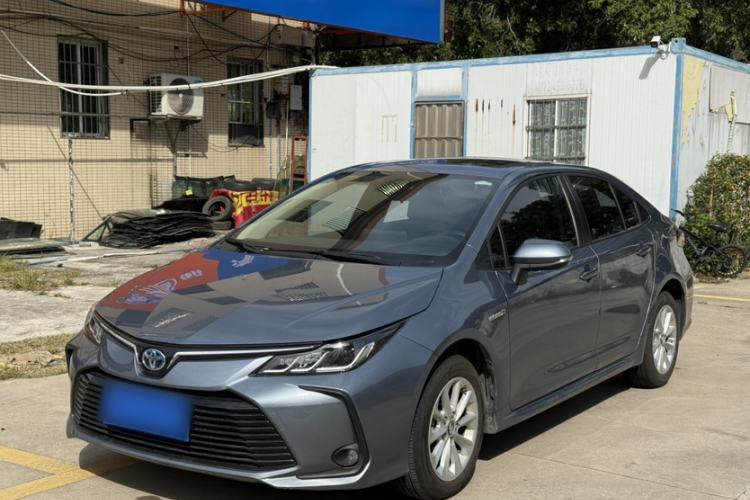 Used Toyota Corolla 2021 Dual-Motor 1.8L E-CVT Elite Edition

