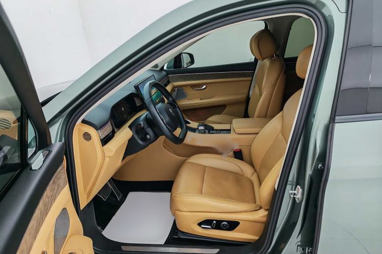 Used Hima AITO M5 2022 Extended-Range Four-Wheel Drive Performance Version
