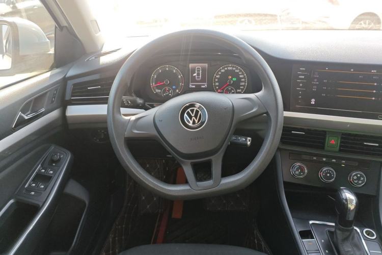 Used Volkswagen Bora 2021 1.5L Automatic Fashionable Smart Connectivity Version
