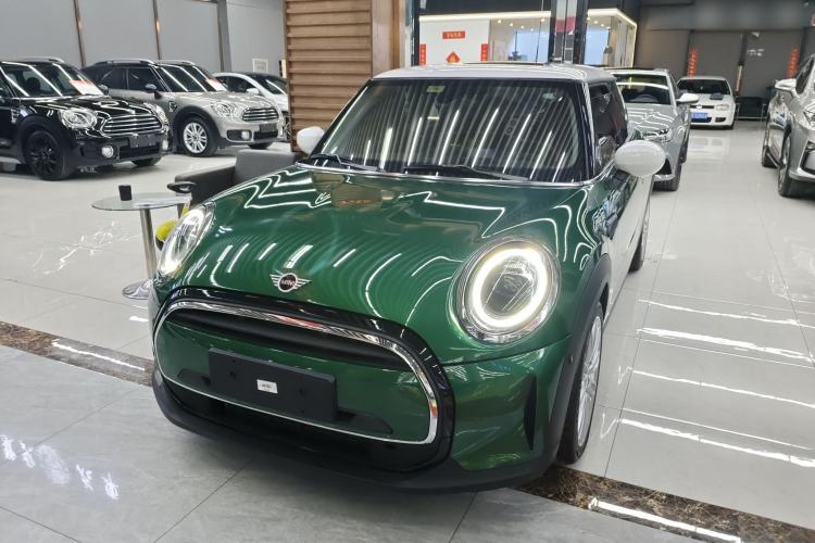 Used MINI MINI 2022 1.5T COOPER Classic Edition