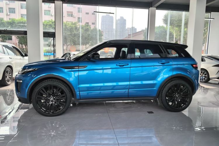 Used Land Rover Range Rover Evoque 2018 240 PS Dream Lotus Lake Blue Limited Edition
