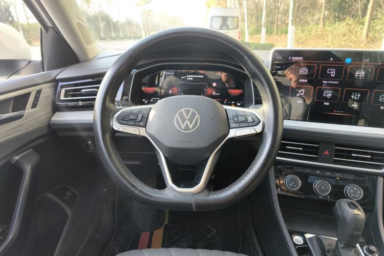 Used Volkswagen Sagitar 2023 300TSI DSG Excellence Edition
