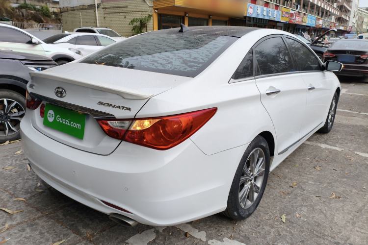Used Hyundai Sonata 2014 2.0L Automatic Luxury Edition
