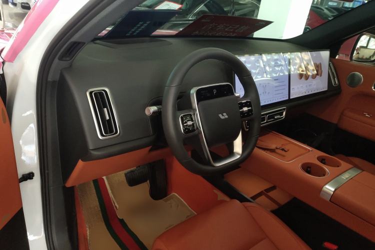 Used Li Auto L6 2025 Pro Smart Refresh Edition
