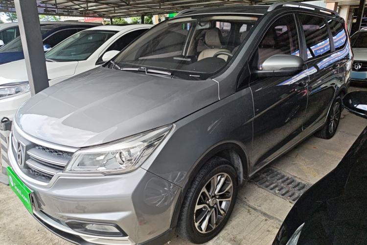 Used Baojun 730 2021 1.5T CVT Fashion Version 7 Seats
