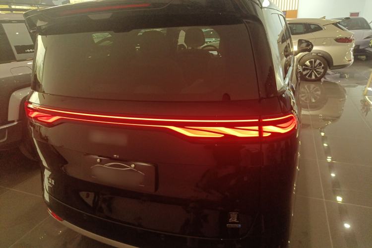 Used BYD Xia 2025 DM-i 1.5T 180km Beyond Edition
