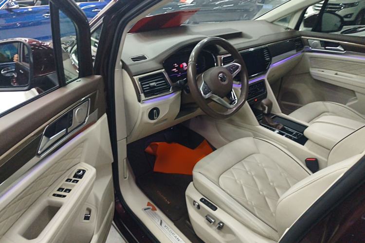 Used Volkswagen Viloran 2020 380TSI Prestige Edition
