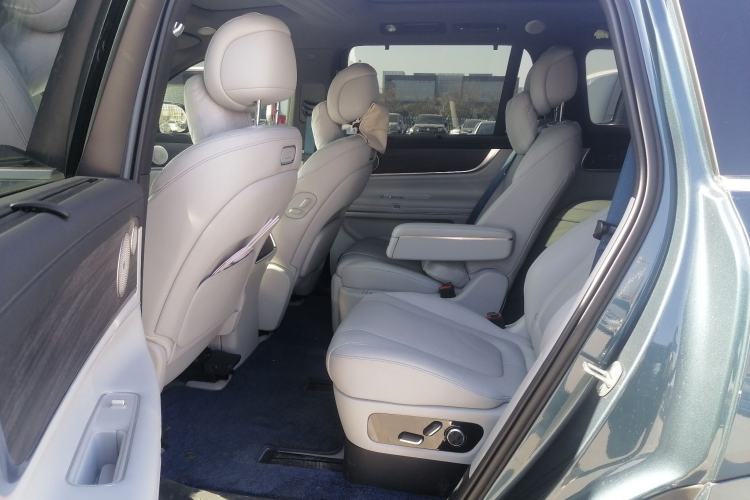 Used Hima AITO M9 2024 Range-Extended Ultra Version 42 kWh 6-Seater Model
