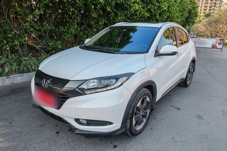 Used Honda Vezel 2015 1.8L CVT 2WD Luxury Model
