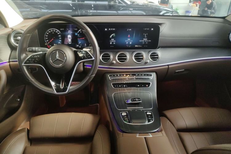 Used Mercedes-Benz E-Class 2022 Second Facelift E 300 L Luxury Edition
