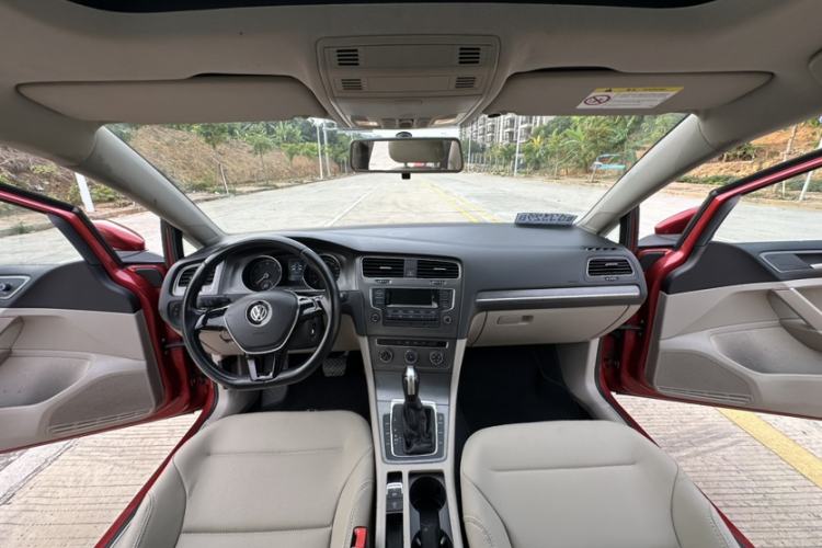 Used Volkswagen Golf 2014 1.4TSI Automatic Comfort Model