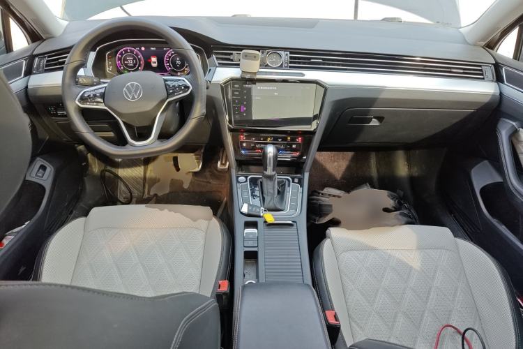 Used Volkswagen Magotan 2023 2 Million Units Commemorative Edition 330TSI DSG Luxury Version