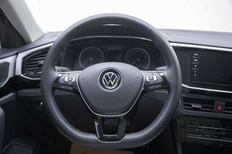 Used Dongfeng Aeolus Yixuan 2020 230T Automatic Dazzle Track Edition
