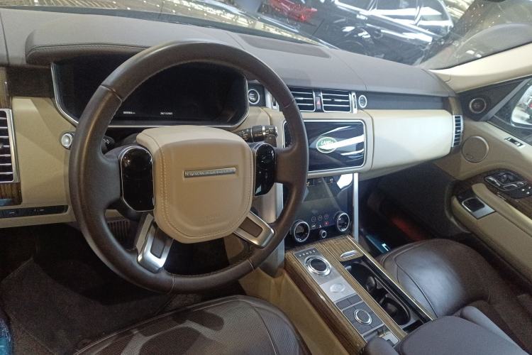 Used Land Rover Range Rover 2018 3.0 SC V6 Vogue SE Long-Wheelbase Edition
