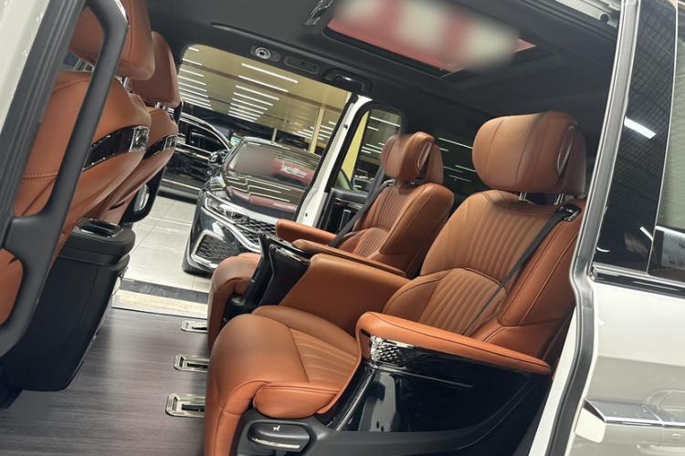 Used GAC Trumpchi E9 2024 E9 Deluxe Edition
