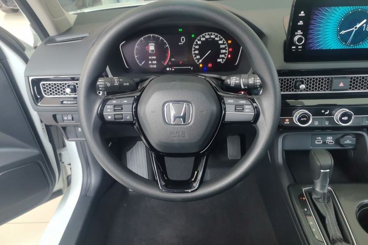 Used Honda Civic 2023 HATCHBACK 240TURBO CVT Zhiyue Edition
