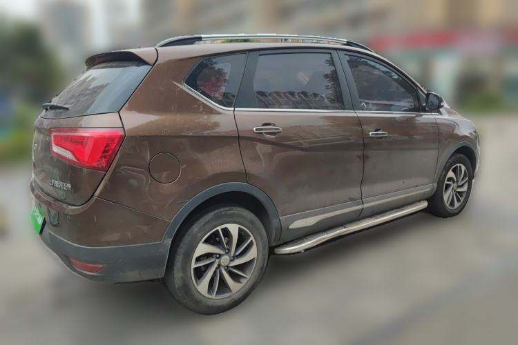 Used Baojun 560 2016 1.8L iAMT Luxury Model
