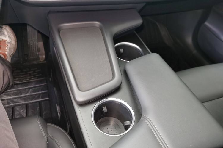 Used  SL03 2022 515 Pure Electric Version
