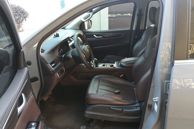 Used Dongfeng Ruichi 7 2022 2.3T Automatic All-Wheel Drive Diesel Standard Version with Long Cargo Bed M9T
