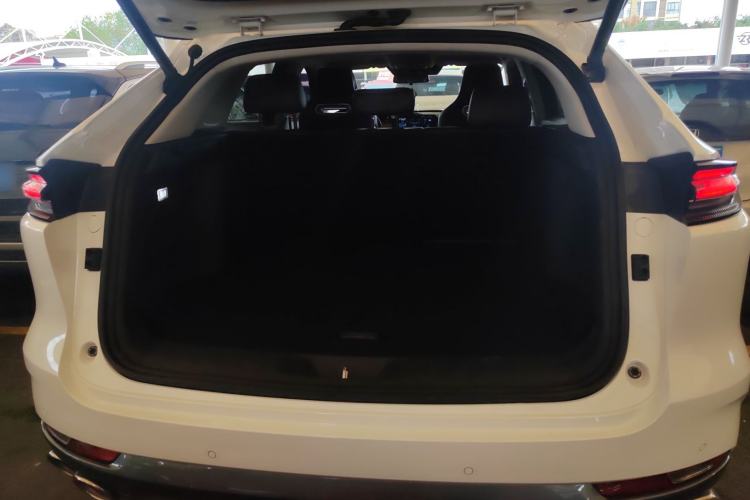 Used Changan UNI-K 2021 2.0T Prestige Edition
