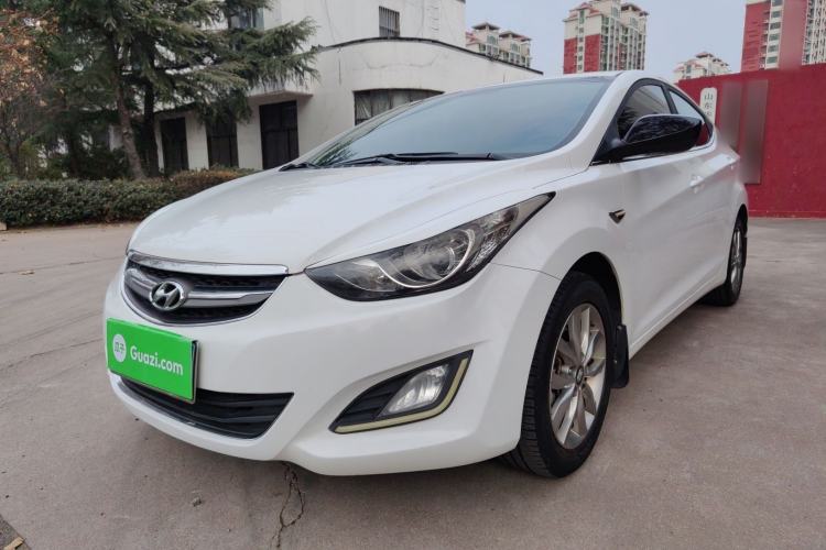 Used Hyundai Elantra 2015 1.6L Manual Fashion Edition
