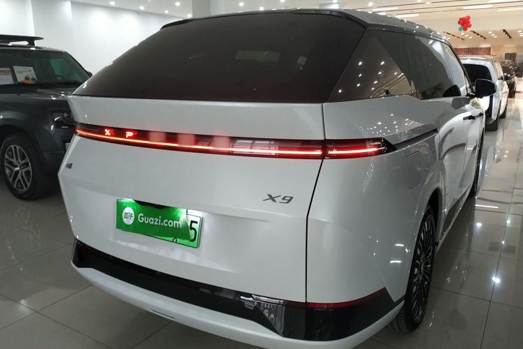 Used XPeng X9 2025 740 Ultra-Long Range Max
