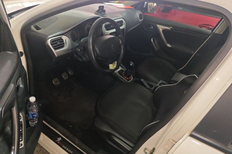 Used Peugeot 301 2014 1.6L Manual Luxury Edition