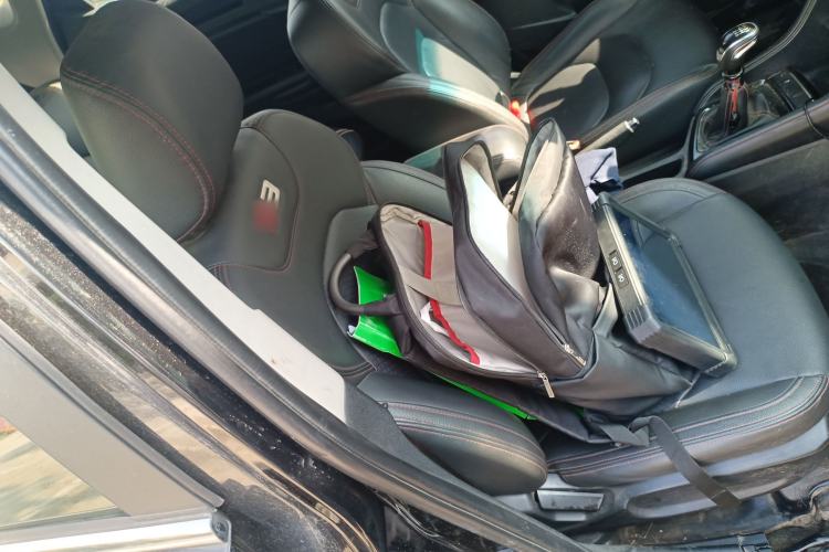 Used  Refine S3 2017 1.5L Manual Luxury Smart Model
