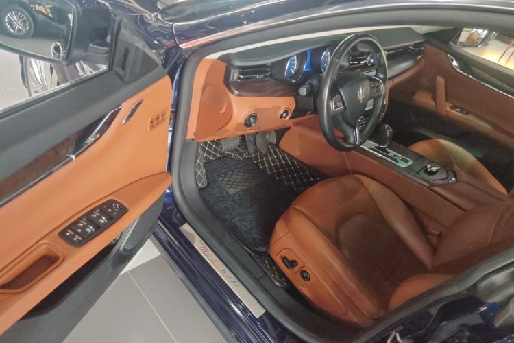 Used Maserati President 2013 3.0T Standard Model
