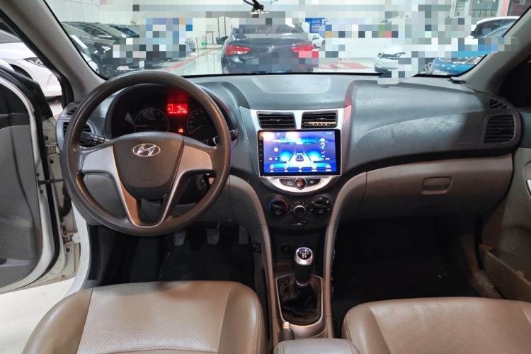 Used Hyundai Verna 2014 1.4L Manual Smart GLS Trim
