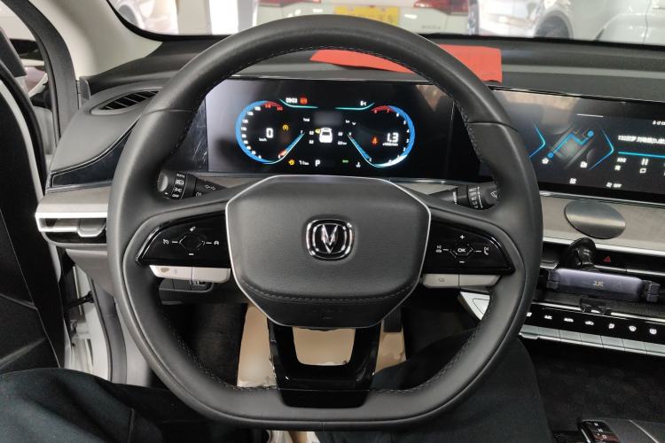 Used Changan Eado 2024 PLUS Blue Whale NE 1.4T GDI DCT High-Energy Edition
