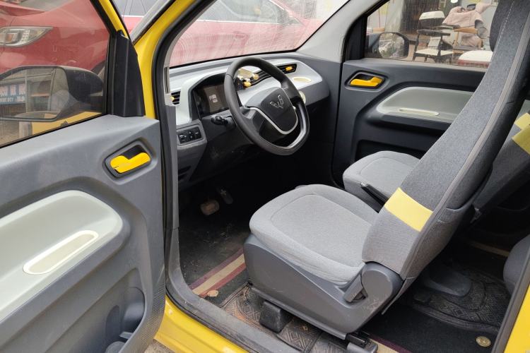 Used Wuling Hongguang MINIEV 2022 Macaron Premium Model – Lithium Iron Phosphate
