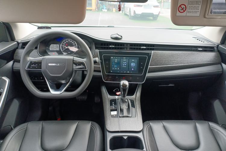 Used Venucia D60 2021 PLUS 1.6L XL CVT Yue Ling Edition