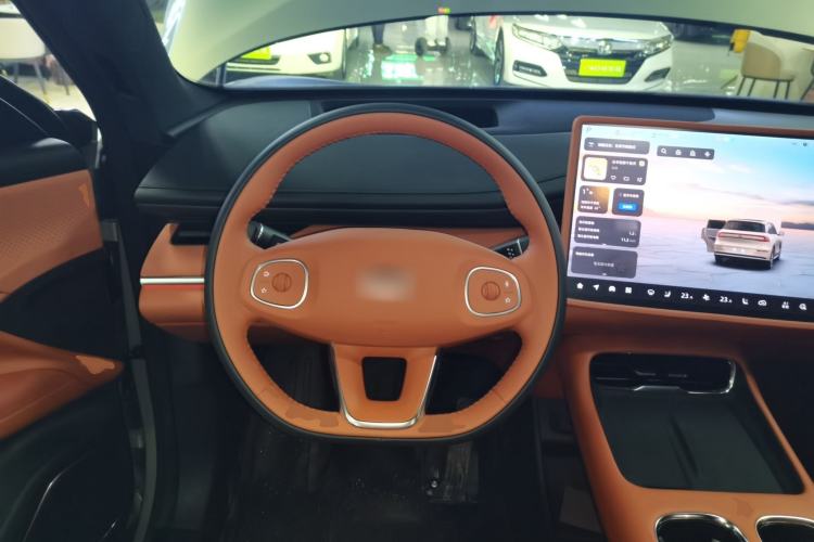 Used  Q07 2025 145 Prestige Edition