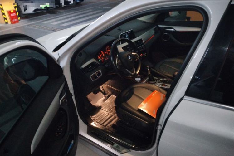 Used BMW X1 2018 sDrive20Li Leading Model
