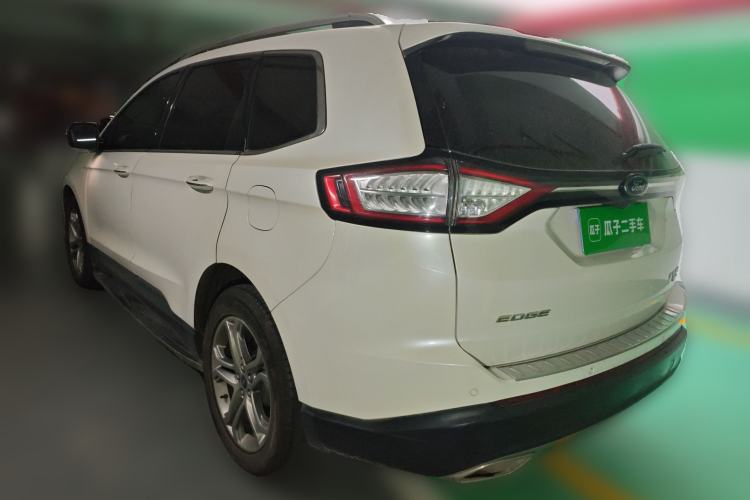 Used Ford Edge 2018 EcoBoost 245 Two-Wheel-Drive Titanium 7-Seater China VI Standard