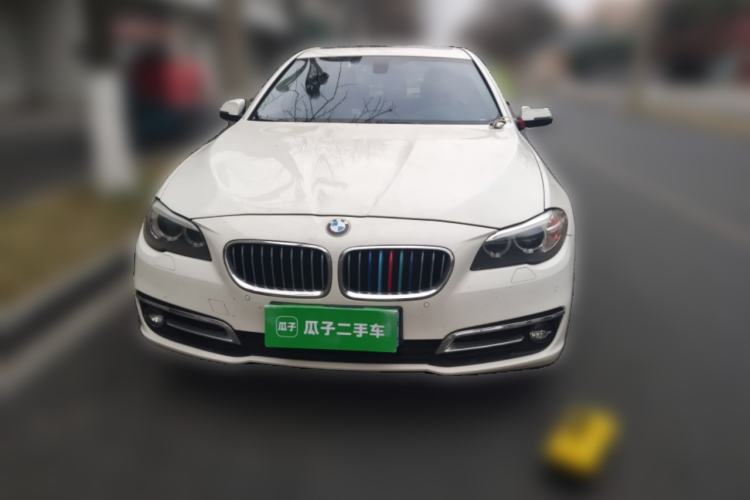 Used BMW 5 Series 2014 525Li Leading Model
