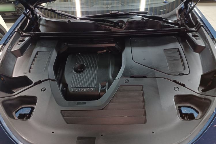 Used Lynk & Co 01 2017 2.0T Two-Wheel Drive Zhaopu Version
