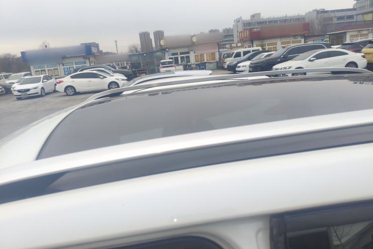 Used Land X7 2015 2.0T Panoramic Prestige Edition
