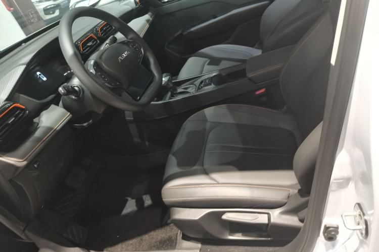 Used Dongfeng Aeolus Yixuan GS 2025 Mach-Edition 1.5L Automatic Starry Edition
