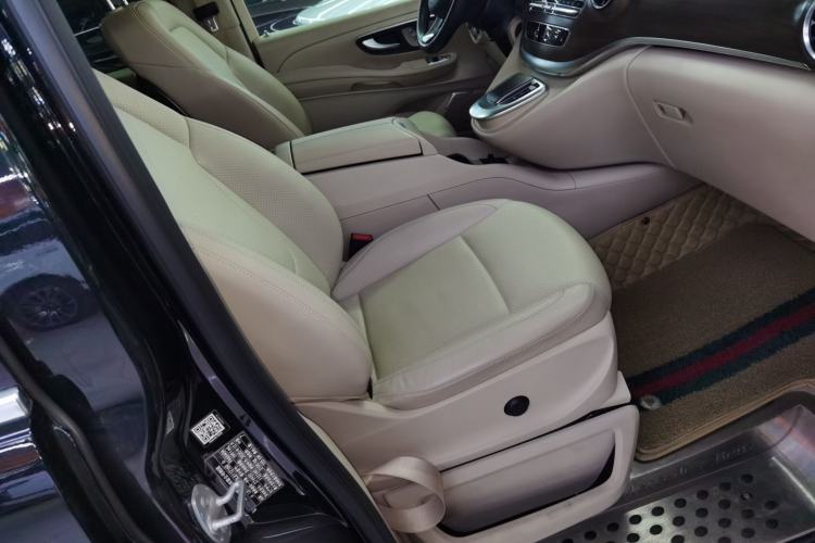 Used Mercedes-Benz V-Class 2020 V 260 L Long-wheelbase Luxury Edition