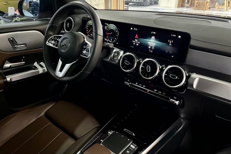 Used Mercedes-Benz GLB 2023 Refreshed GLB 200 Dynamic Edition